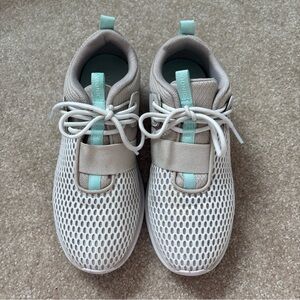 Vionic Women’s Athletic Walking Sneakers Size 8 Beige Mint Mesh Comfort Shoes